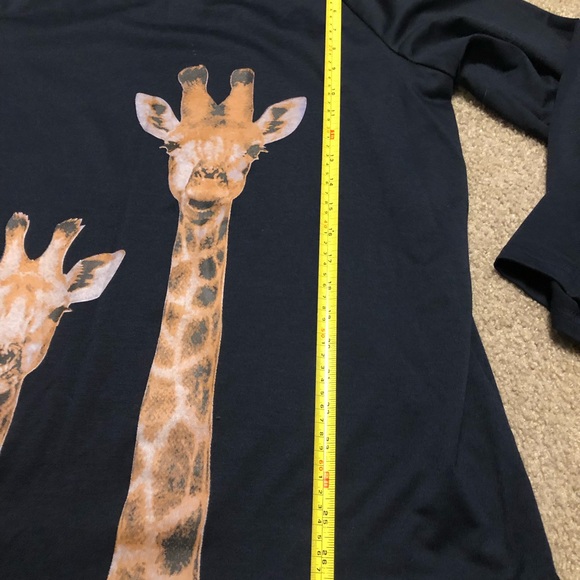 2 WOMENS long sleeve silky light giraffe inspired top by SHEILAY BRAND SIZE XL - Picture 4 of 12